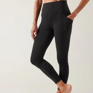 Athleta Salutation Stash 7/8 Tight Size S Black